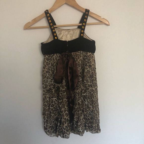 🔴5/$10🔴 Adorable Leopard Embellished Lipstik Girls Dress - Picture 3 of 5